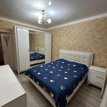 Уютная Квартира Комфорт Класса143 Promyshlennyy Esterno foto